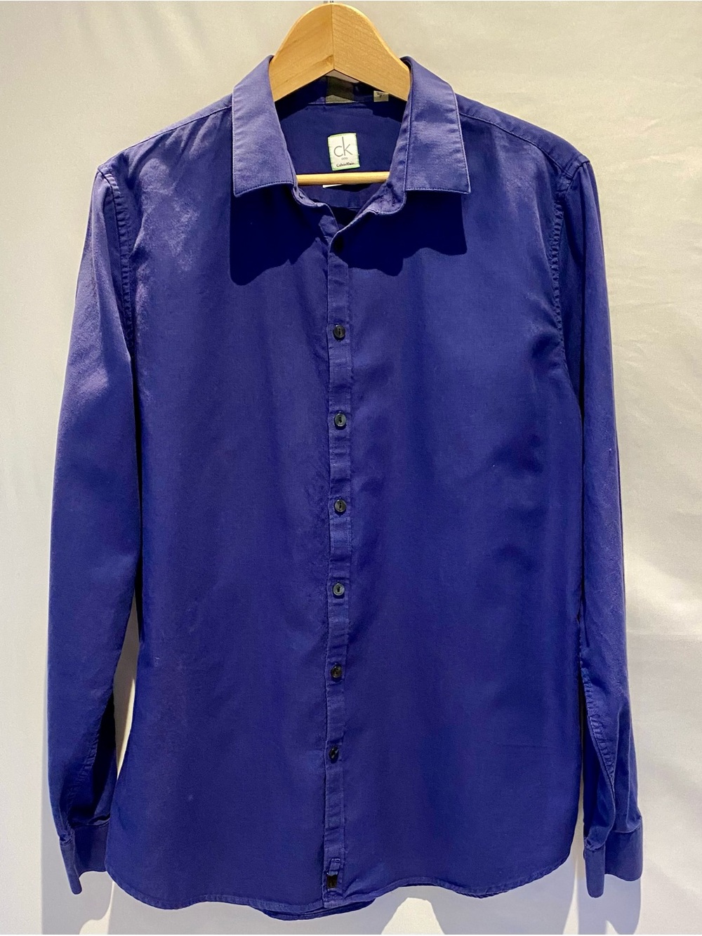 Calvin Klein Blue Slim-Fit Button Up Shirt, size L
